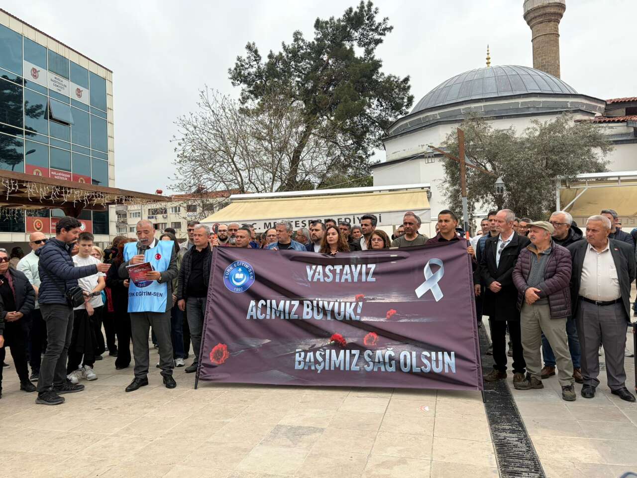 Türk Eğitim-Sen Muğla Şubesi’nden Anlamlı Anma ve Sessiz Yürüyüş 3